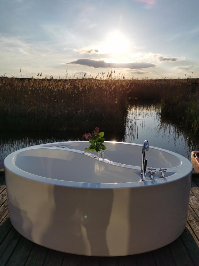 Pfahlbau Sunset II Toplage Inklusive Elektroboot Rust Ngoại thất bức ảnh