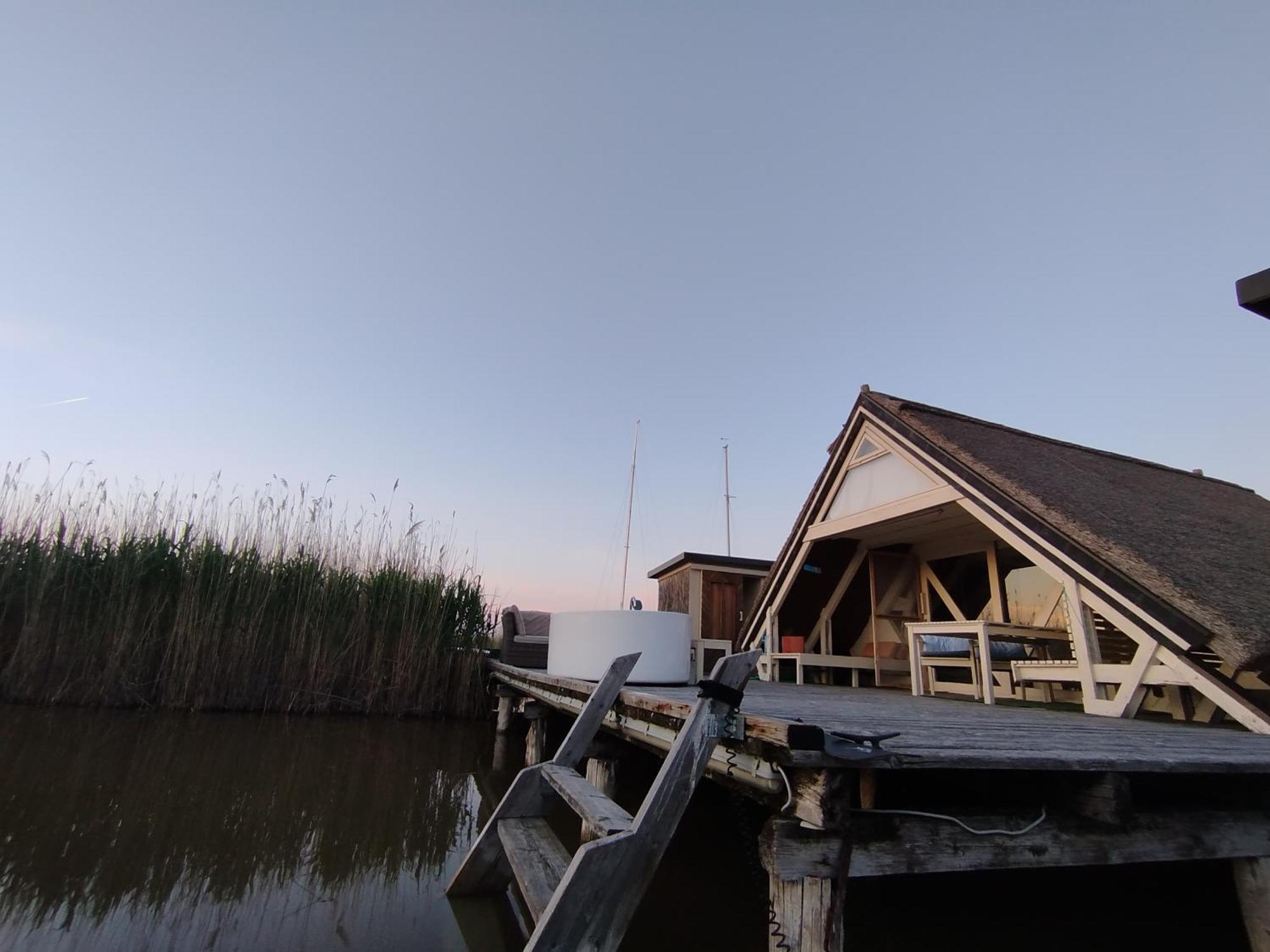 Pfahlbau Sunset II Toplage Inklusive Elektroboot Rust Ngoại thất bức ảnh